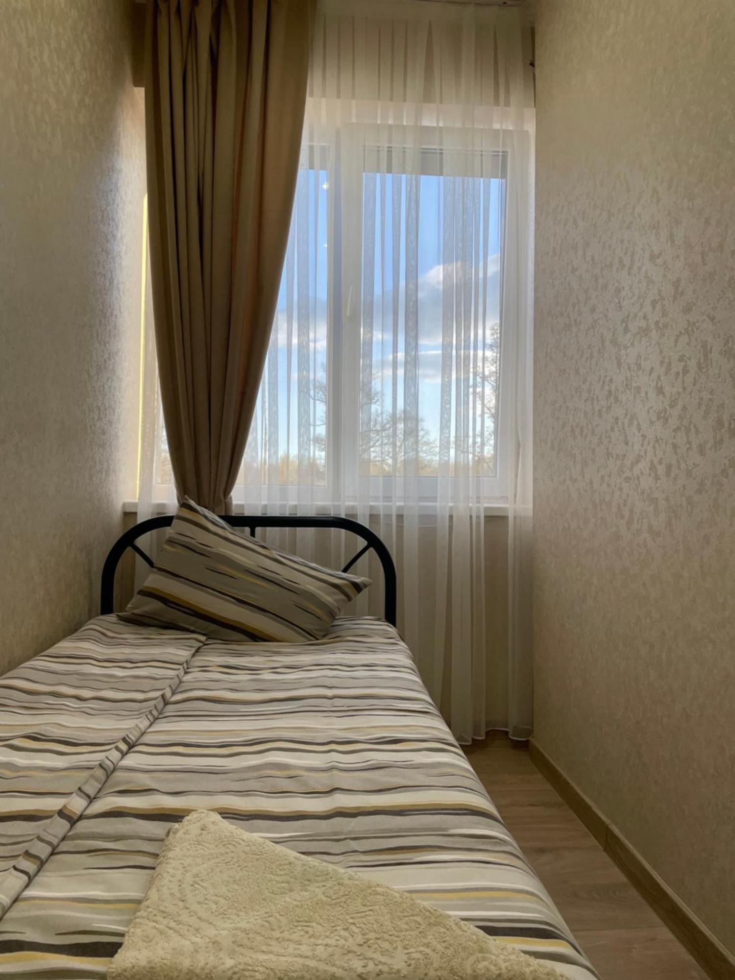 Mini Hotel Leon Lalovo 外观 照片