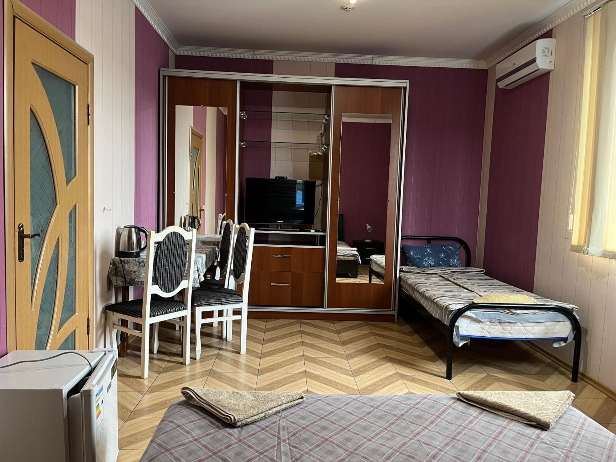 Mini Hotel Leon Lalovo 外观 照片