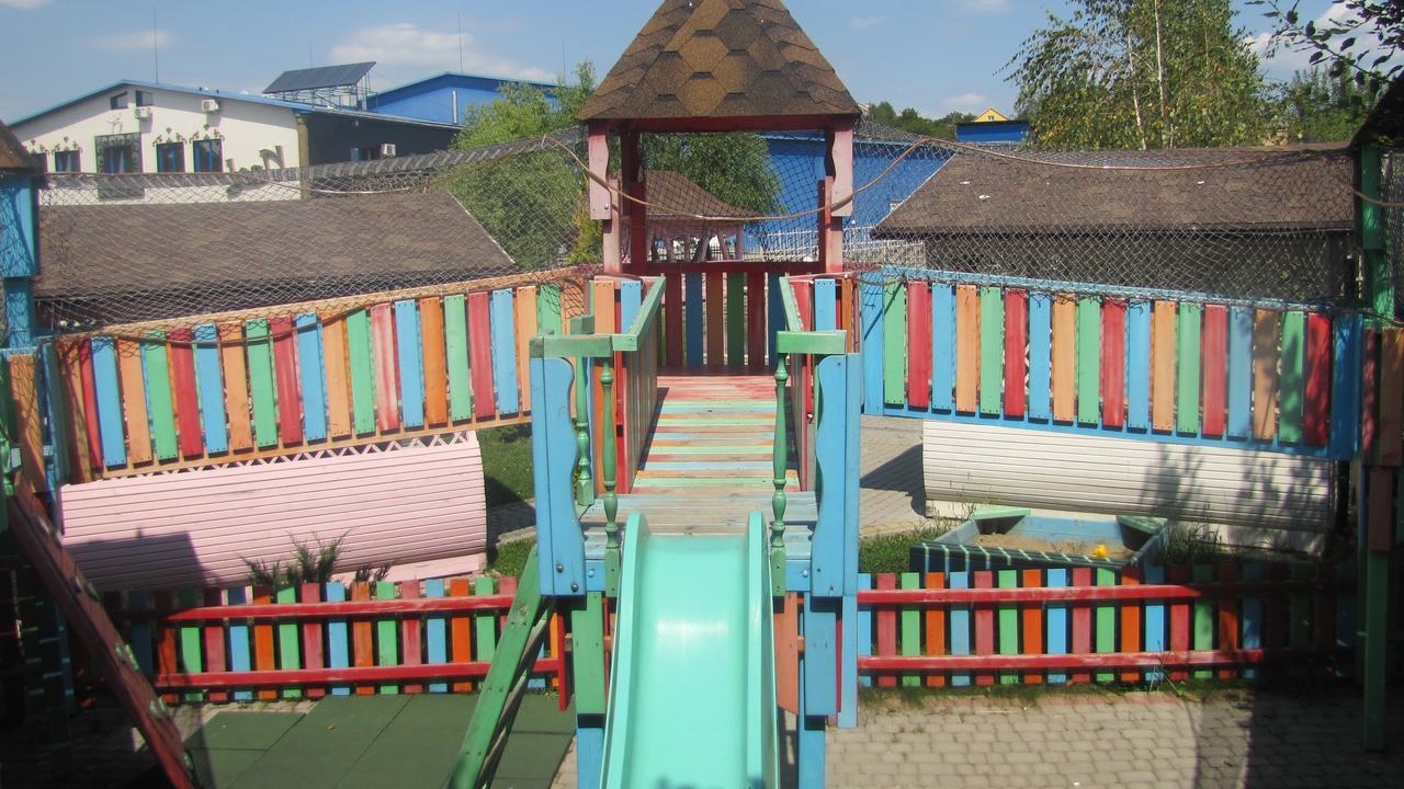 Mini Hotel Leon Lalovo 外观 照片