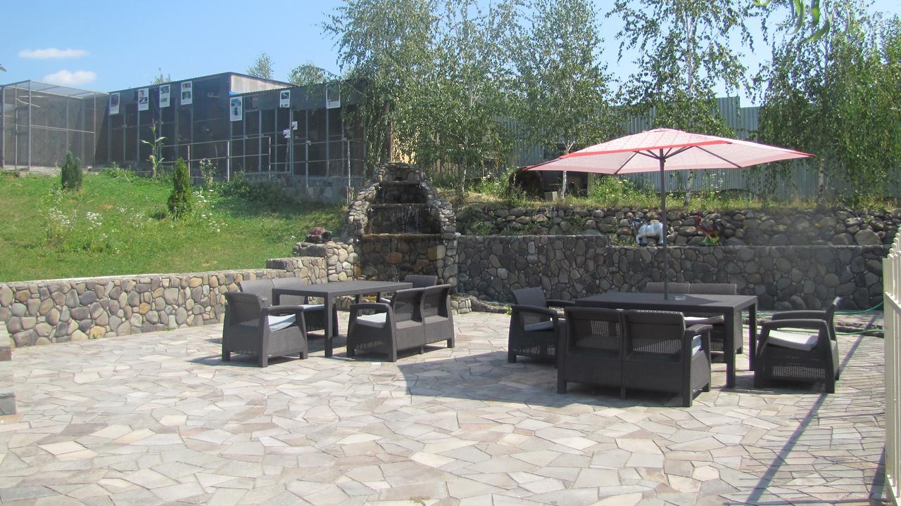 Mini Hotel Leon Lalovo 外观 照片